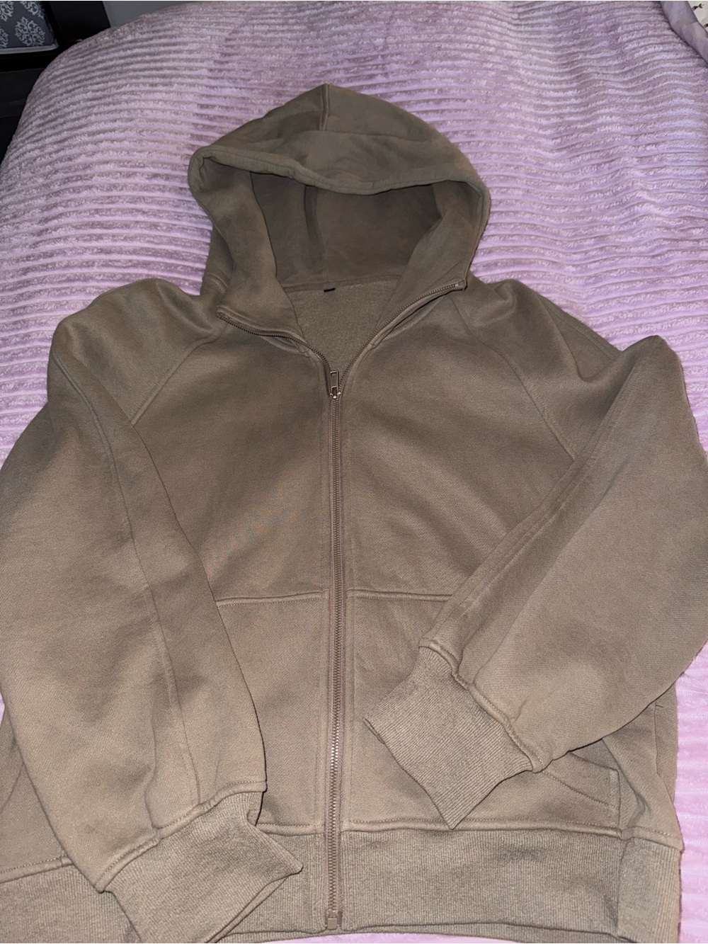 Women’s Zip-Up Hooded Jacket in Taupe